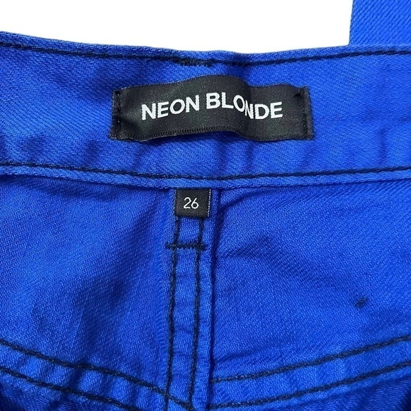 Neon Blonde NWT Size 26 Blue Lake Jean High Rise Distressed Button Fly “Cara” - Picture 7 of 10